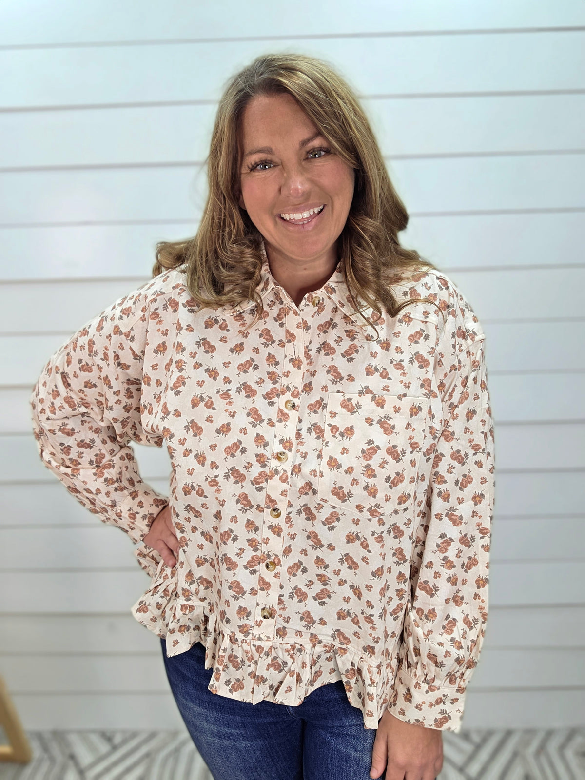 OATMEAL FLORAL BUTTON DOWN RUFFLE TOP