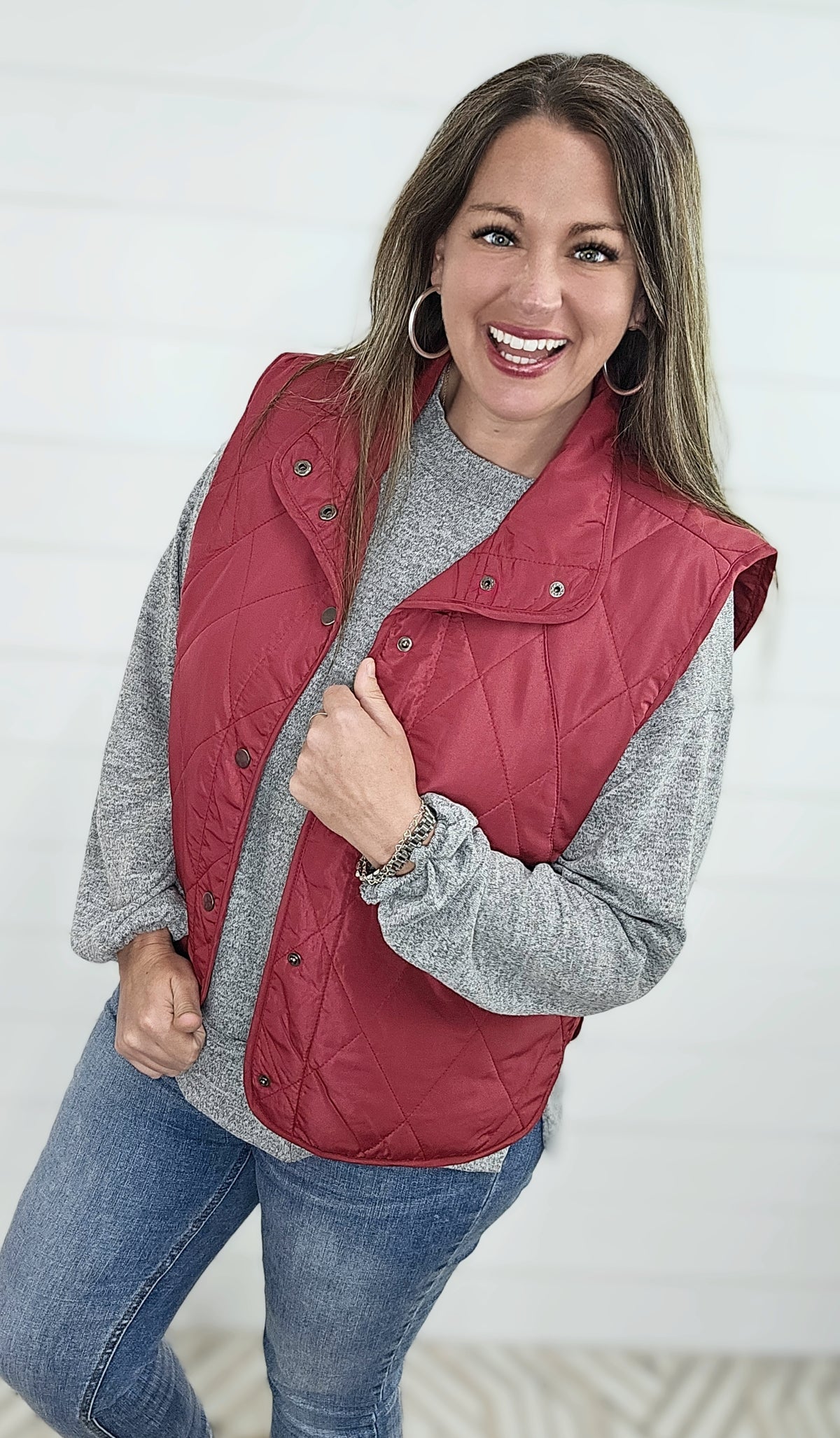 BURGUNDY THIN QUILTED SNAP BUTTON VEST