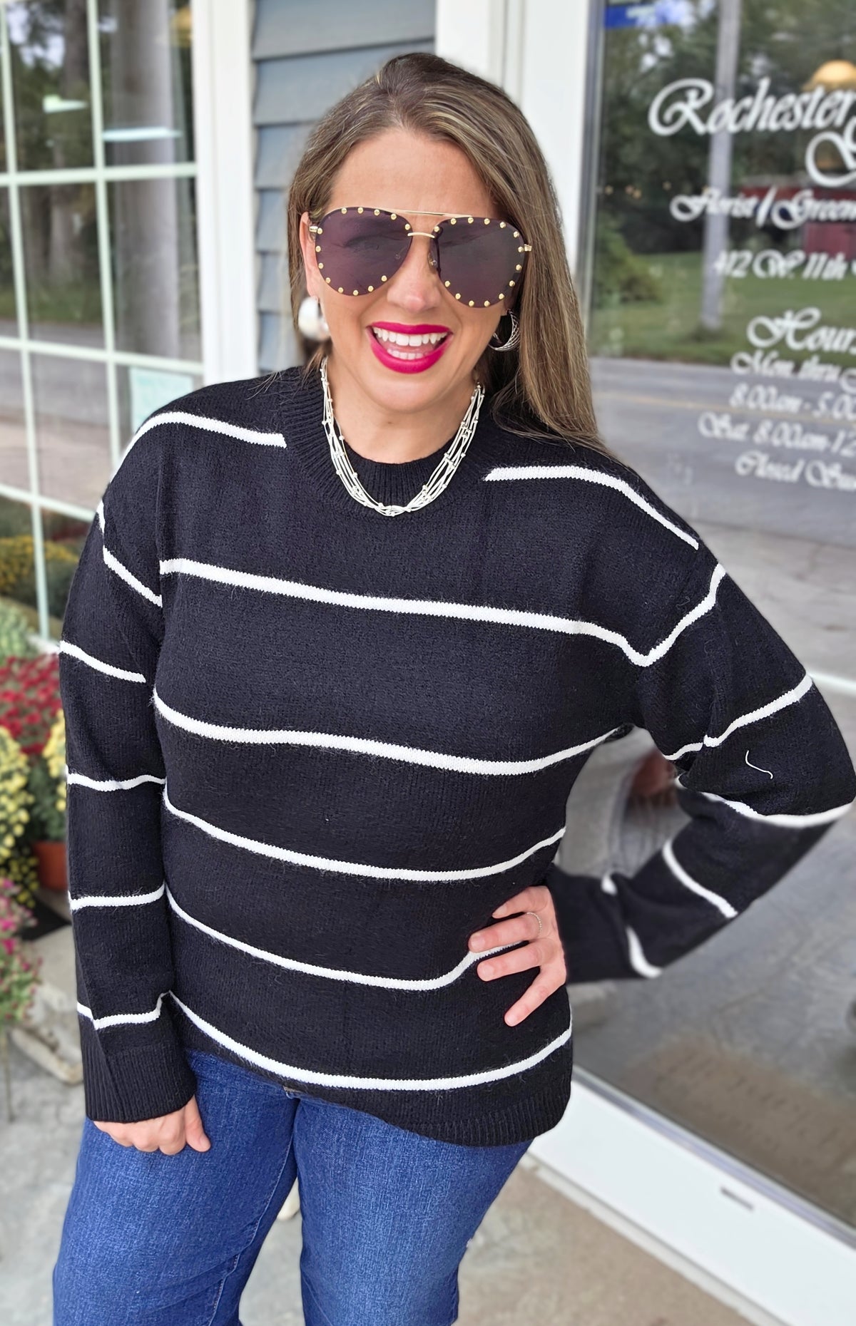 BLACK/IVORY STRIPED OVERSIZED SWEATER