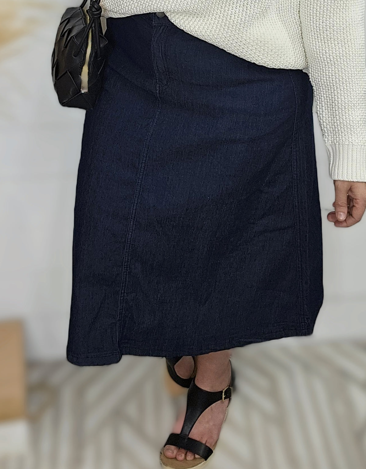 DARK DENIM SKIRT