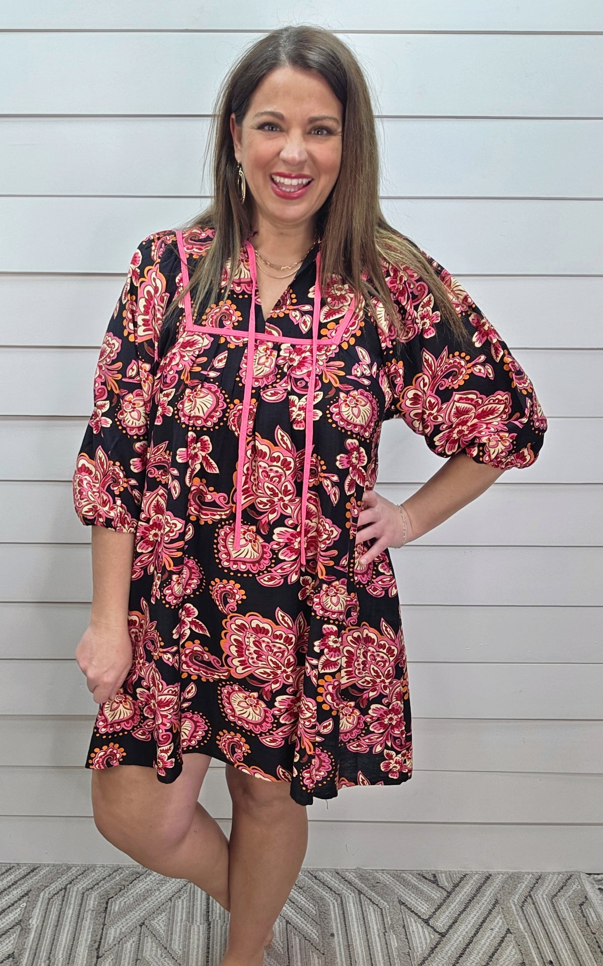 BLACK/HOT PINK FLORAL DRESS W/ POCKETS