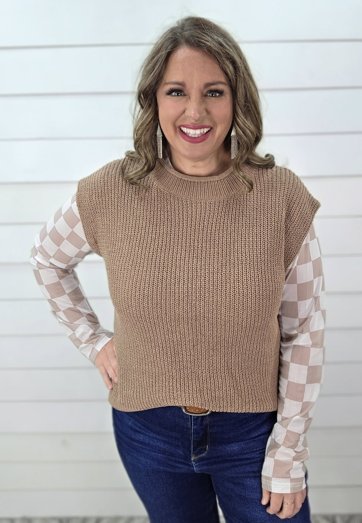 MOCHA KNIT CREW NECK VEST