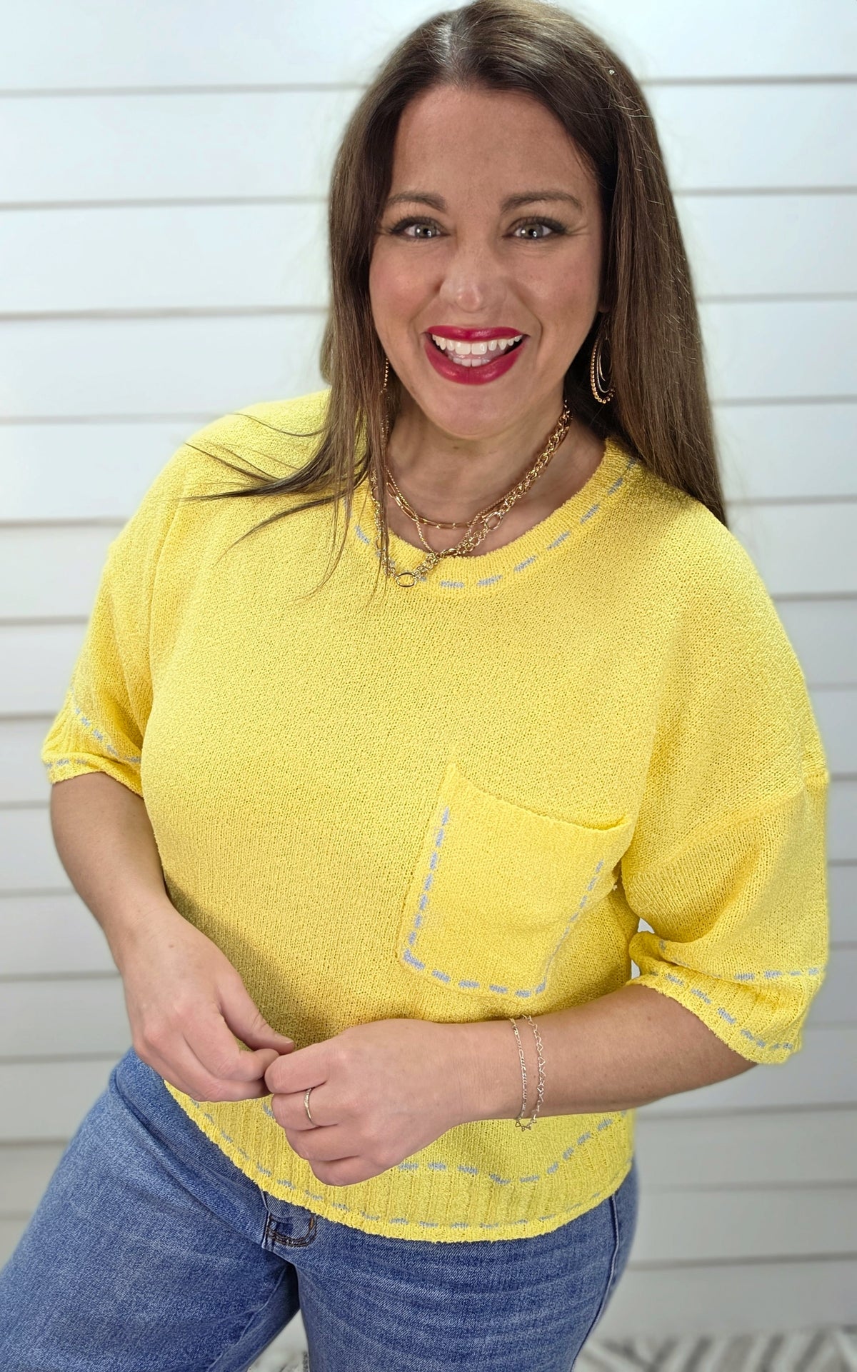 BUTTER YELLOW/ BLUE TRIM SHORT SLEEVE KNIT LIGHT WEIGHT SWEATER