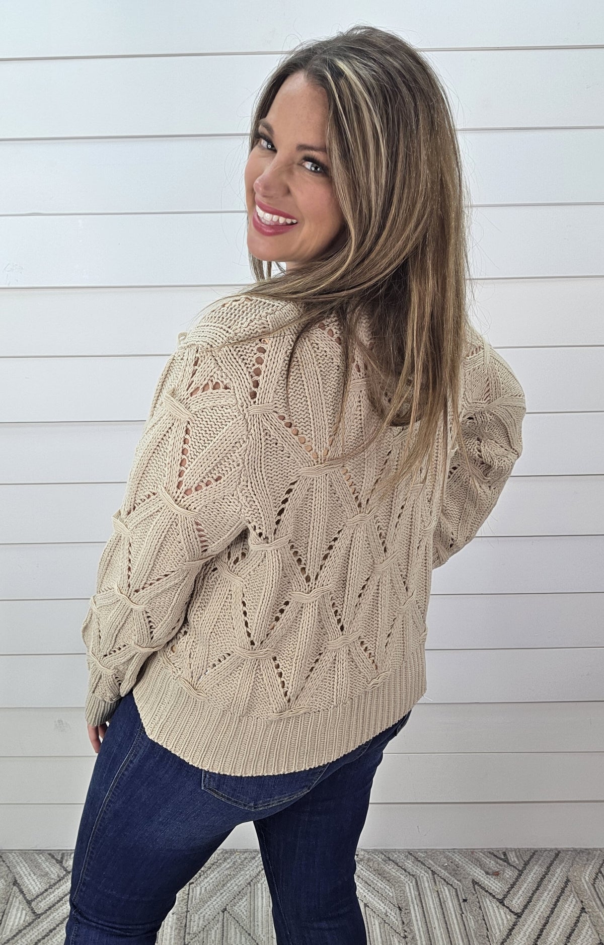 KHAKI LOOSE KNIT PULLOVER SWEATER