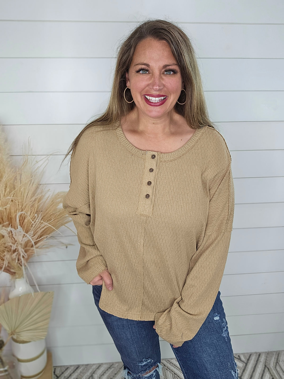 MOCHA OVERSIZED HENLEY TOP