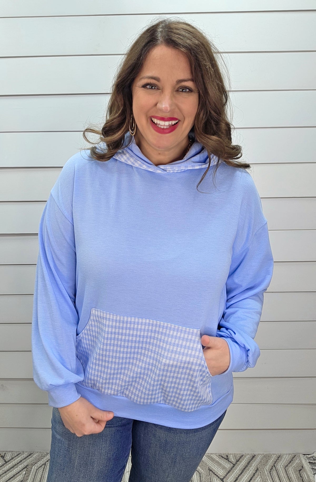 BLUE GINGHAM TRIM LIGHT WEIGHT PULLOVER HOODIE
