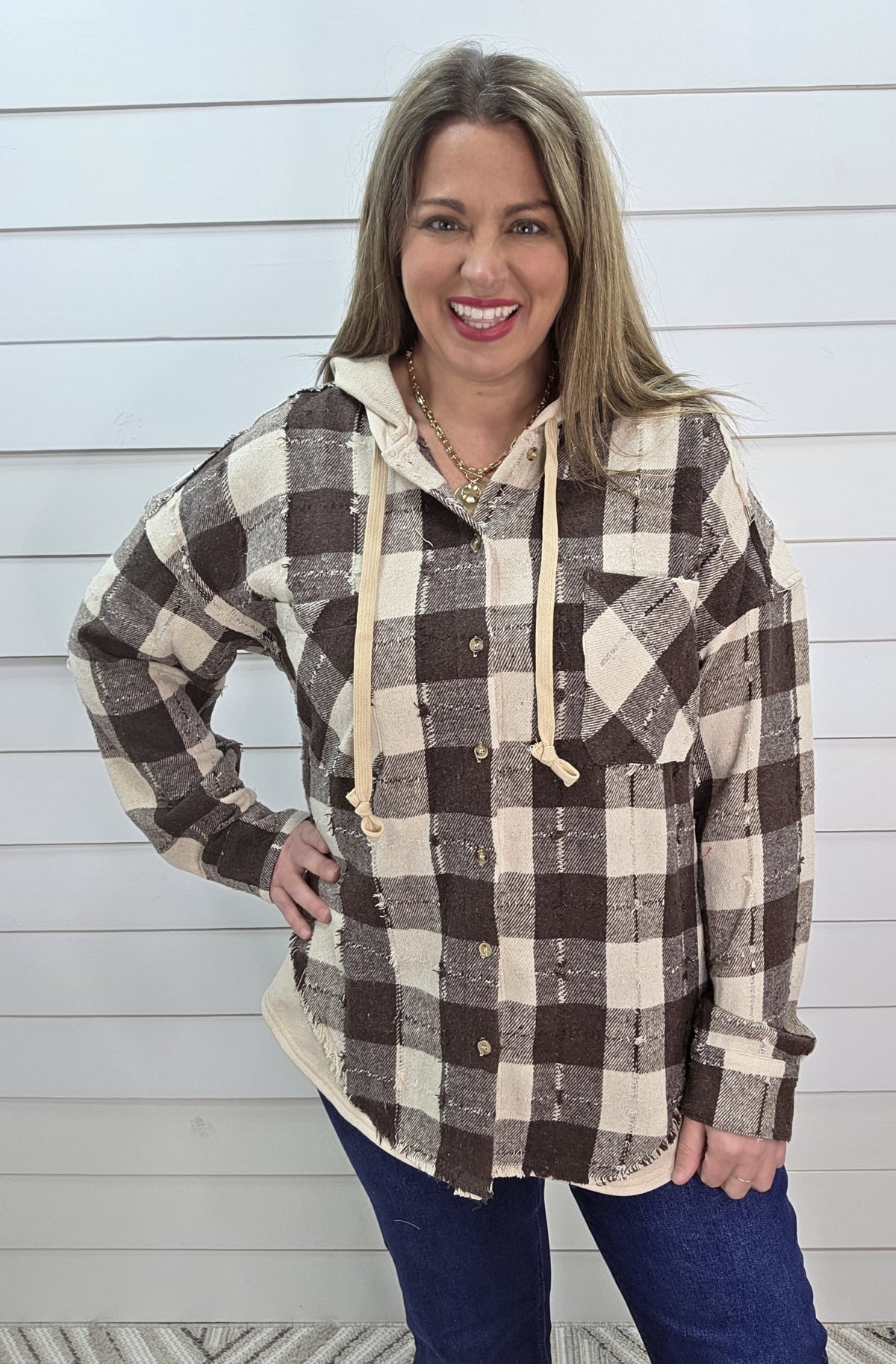 CHOCOLATE/CREAM PLAID BUTTON DOWN HOODED SHACKET