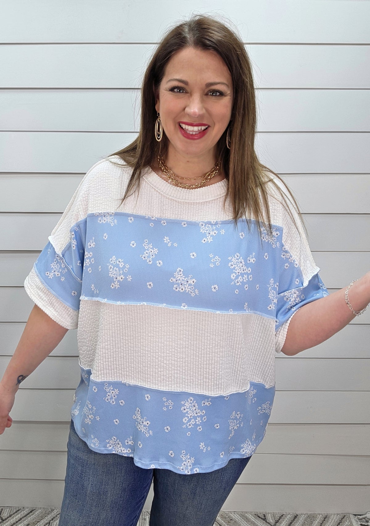 IVORY/SKY BLUE FLORAL LOOSE FIT KNIT TOP