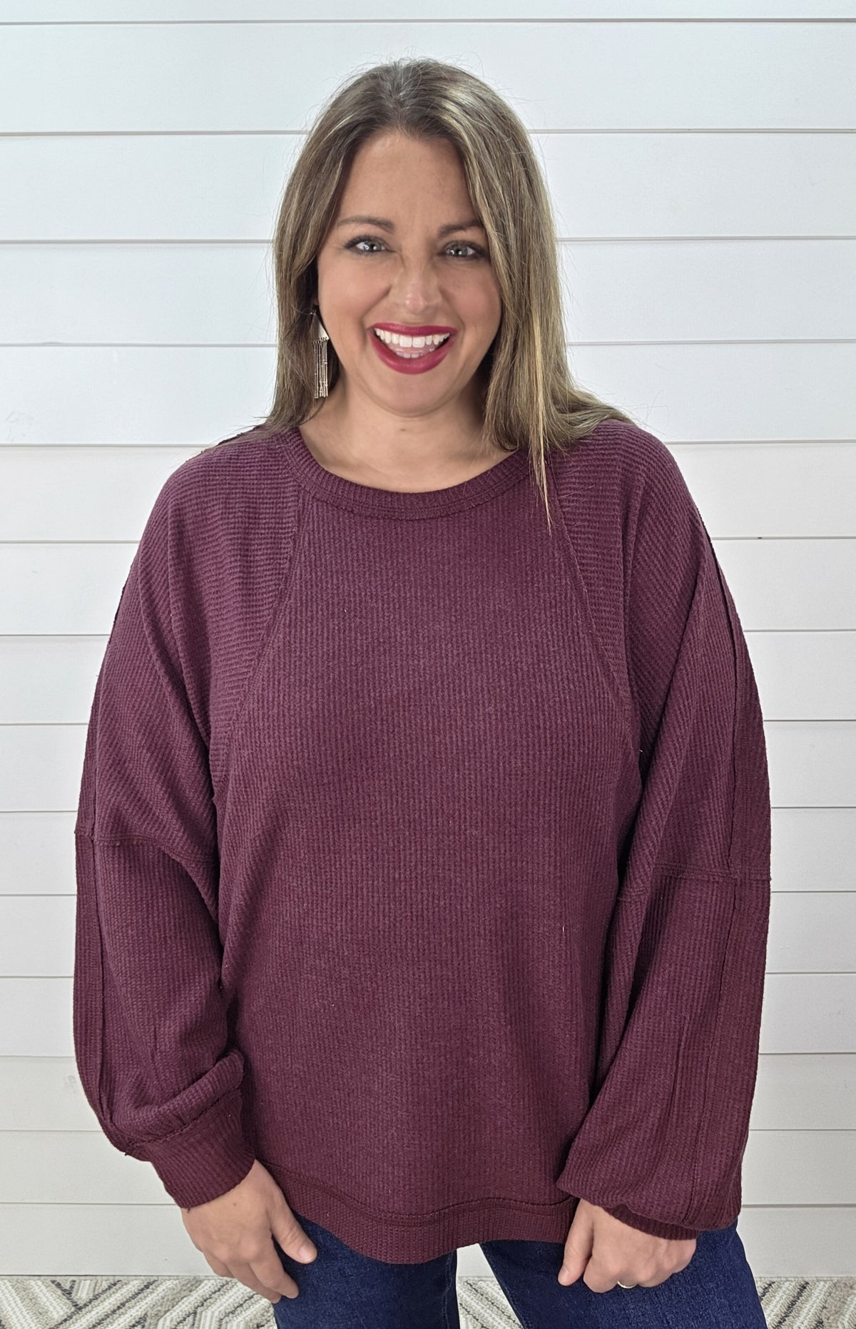 BURGUNDY BRUSHED KNIT OVERSIZED TOP