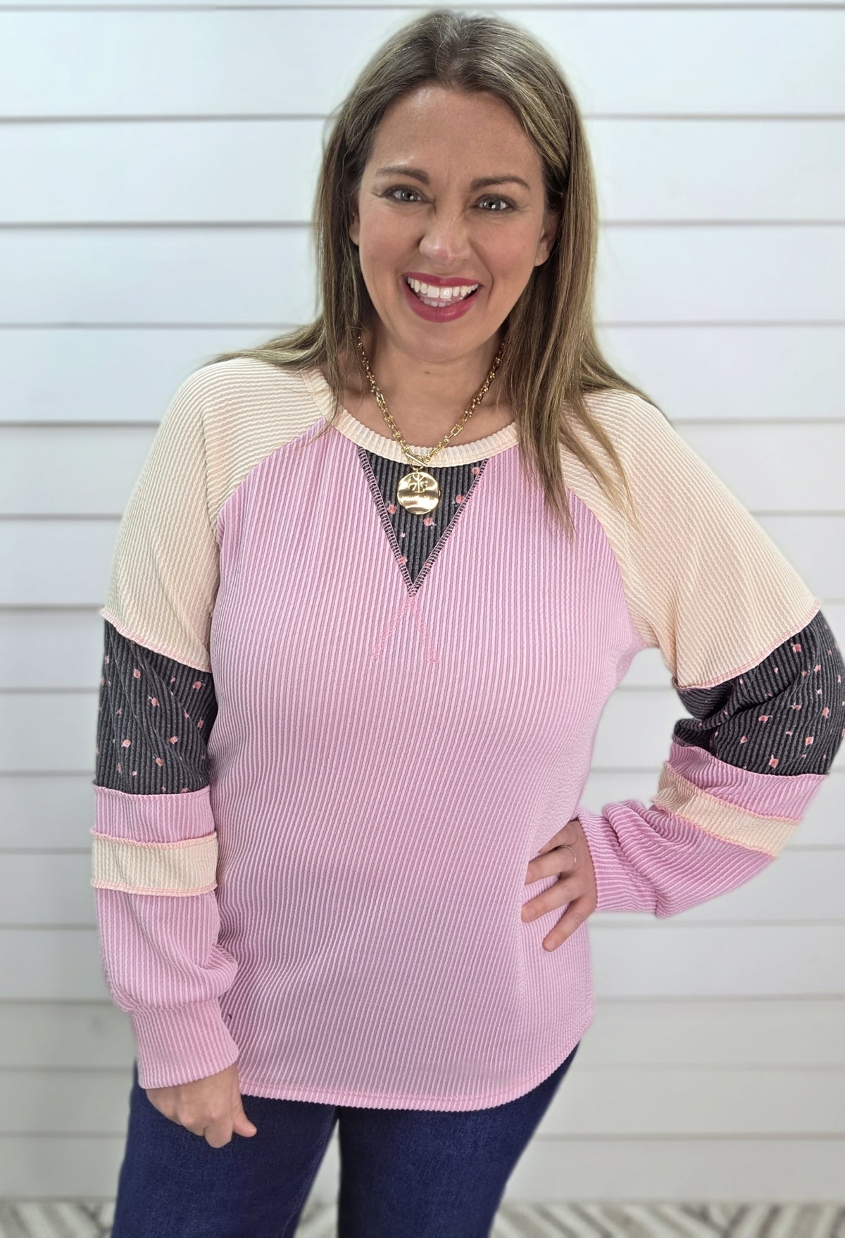 PINK RAISED RIBBED COLORBLOCK/FLORAL SLEEVE KNIT TOP