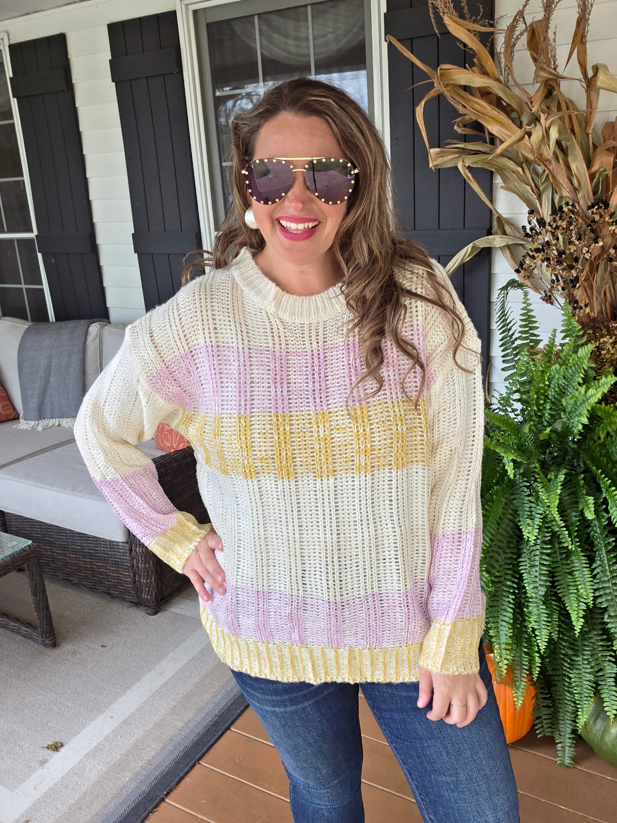 CREAM/LAVENDER/YELLOW COLORBLOCK KNIT CREW NECK SWEATER