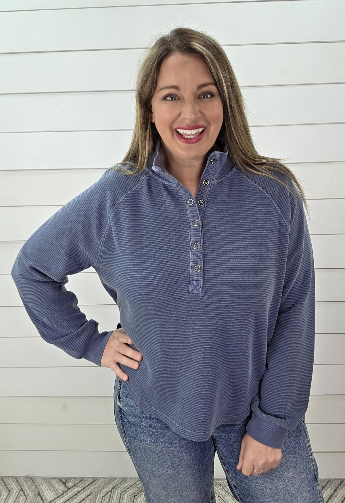 DENIM HORTIZONTAL SNAP BUTTON KNIT TOP