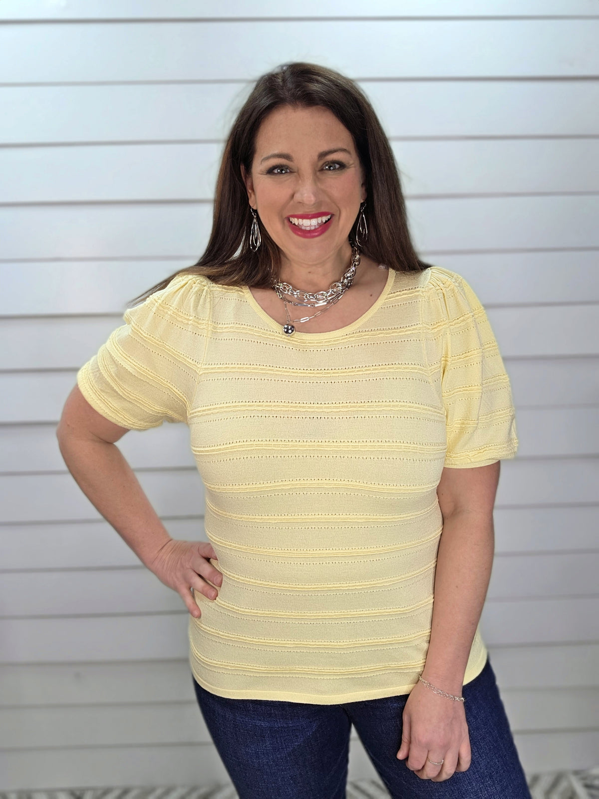 LEMON TEXTURED STRIPED SHORT SLEEVE KNIT TOP