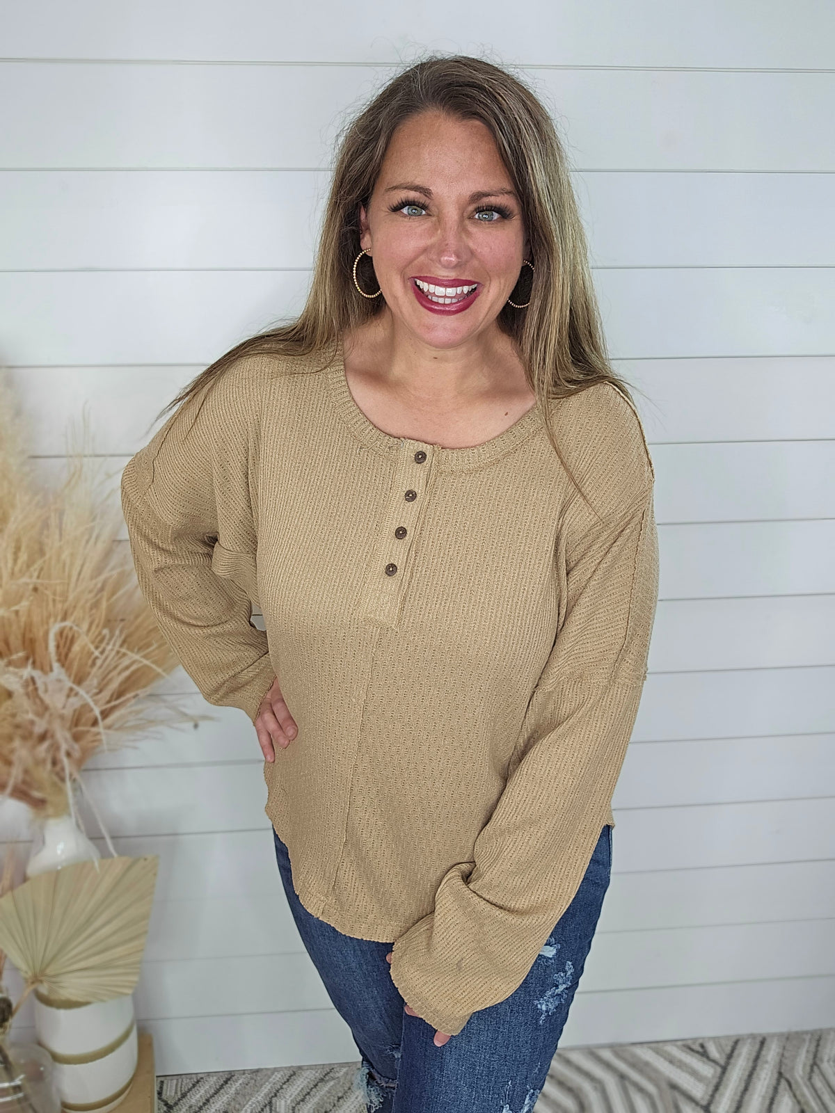 MOCHA OVERSIZED HENLEY TOP