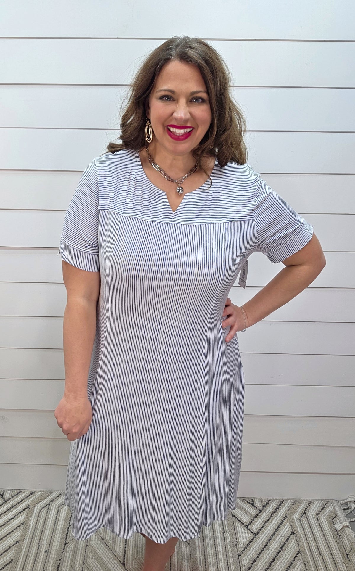 NAVY PIN STRIPE KNIT KNOTCH NECK LINE DRESS