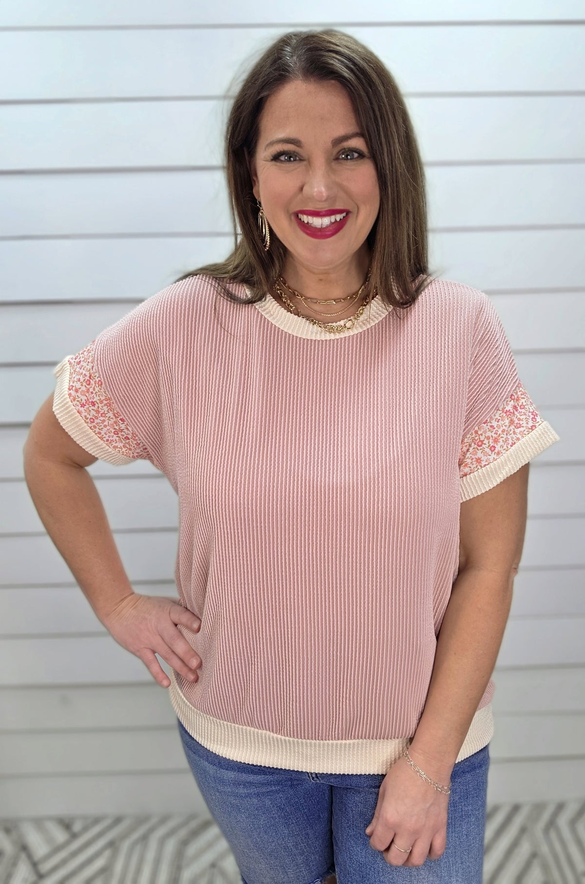MAUVE RAISED RIBBED KNIT TOP W/ FLORAL TRIM