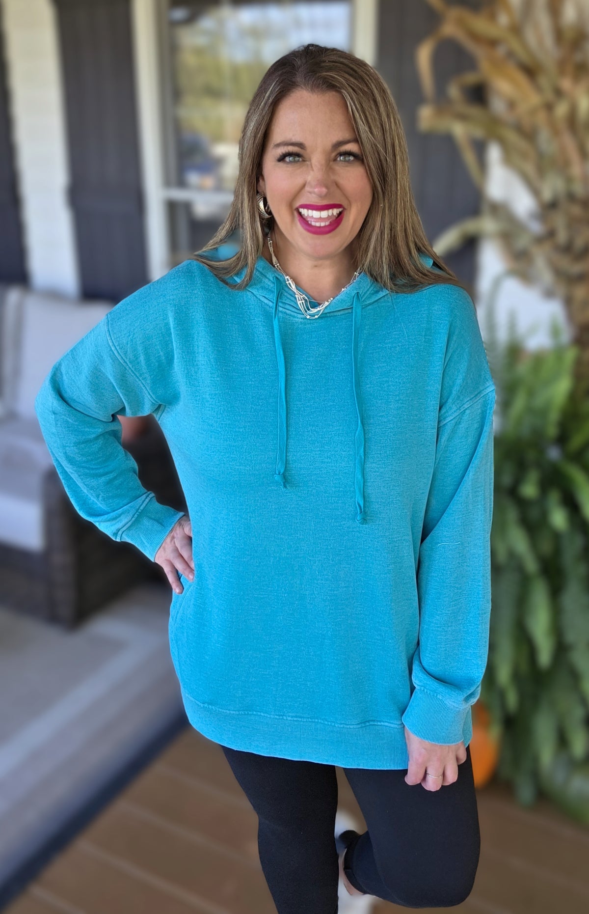 TEAL MINERAL WASH HOODED PULLOVER W/ POCKETS