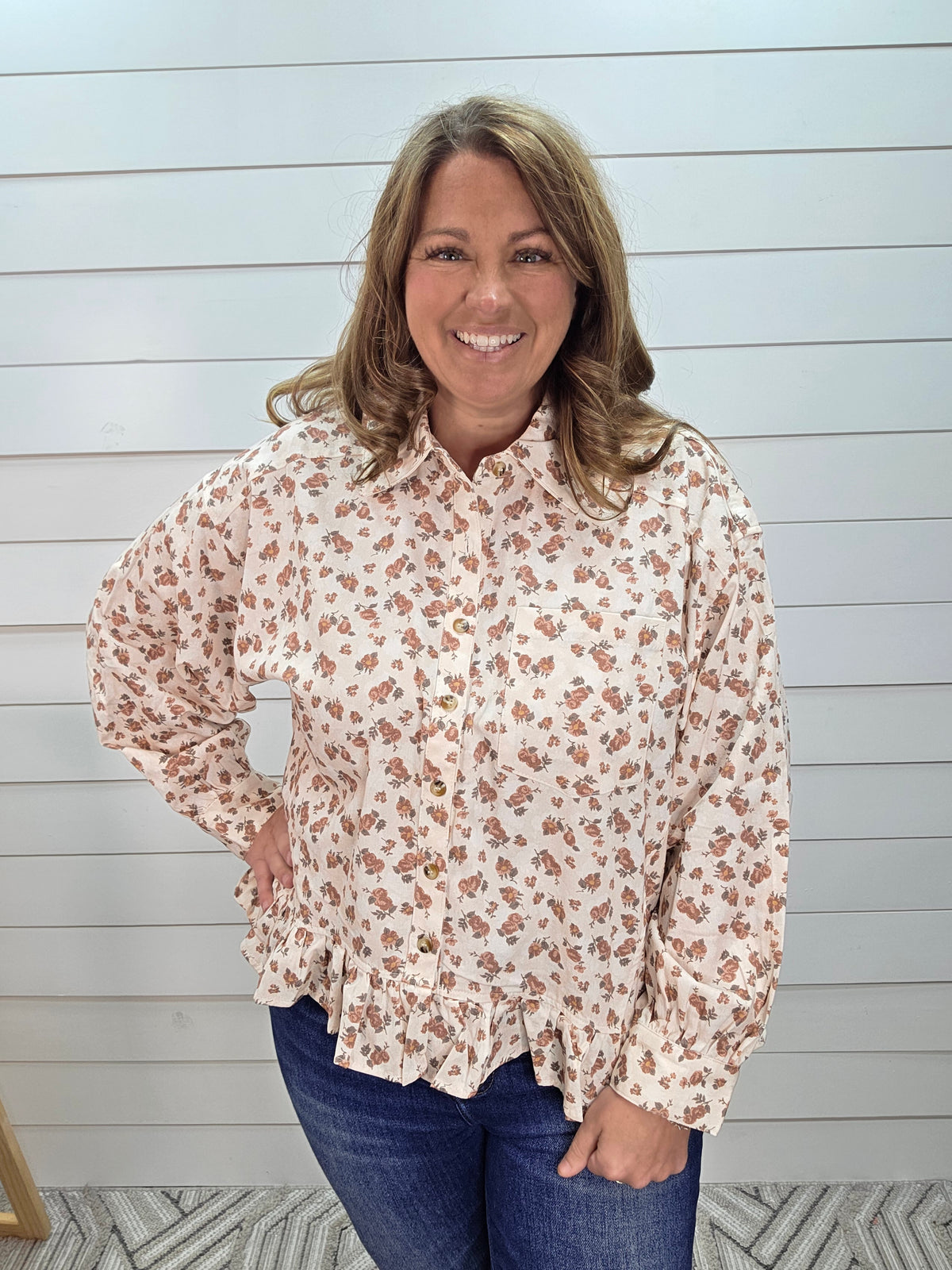OATMEAL FLORAL BUTTON DOWN RUFFLE TOP