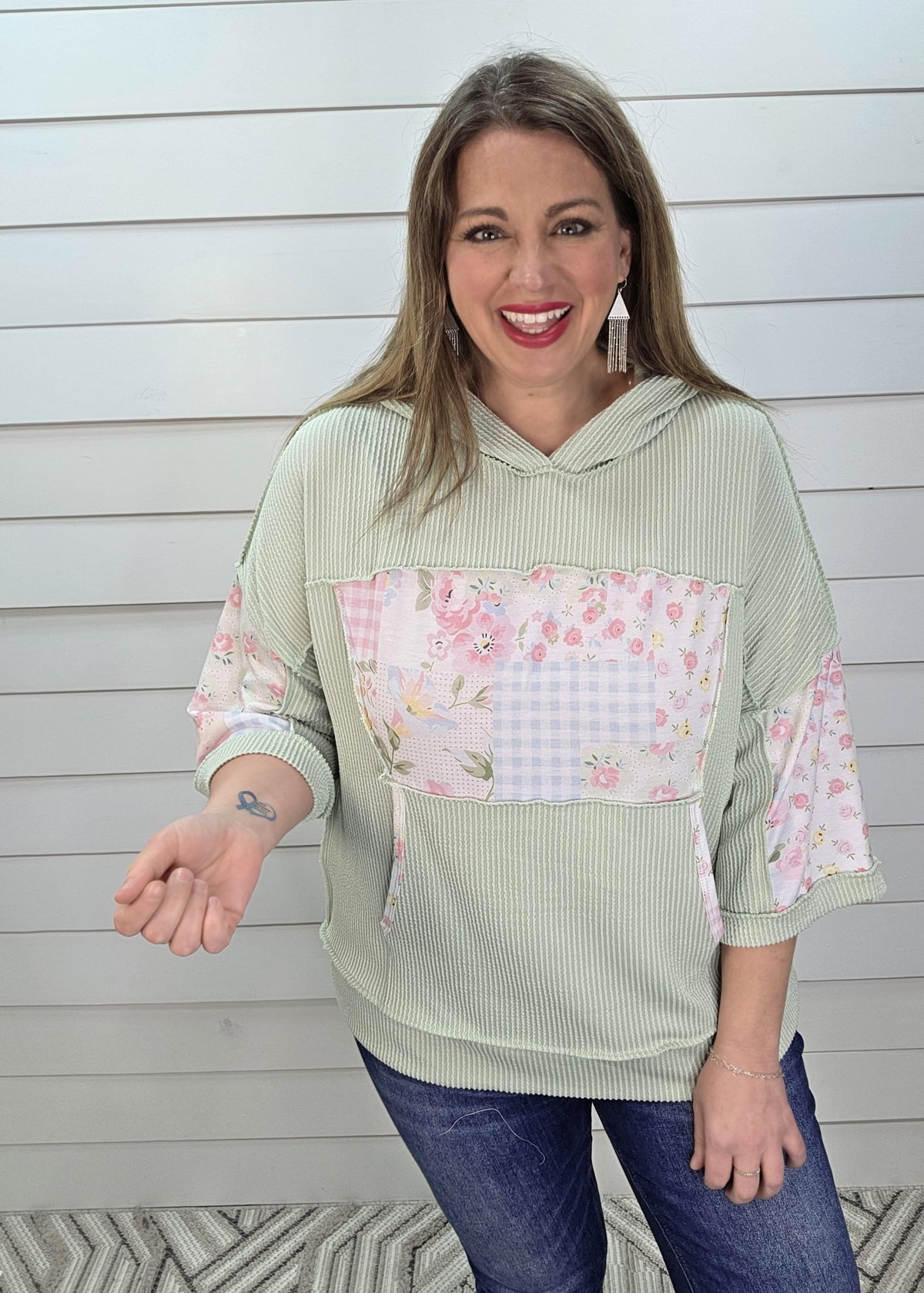 SAGE RAISED RIBBED HALF SLEECE FLORAL HOODIE