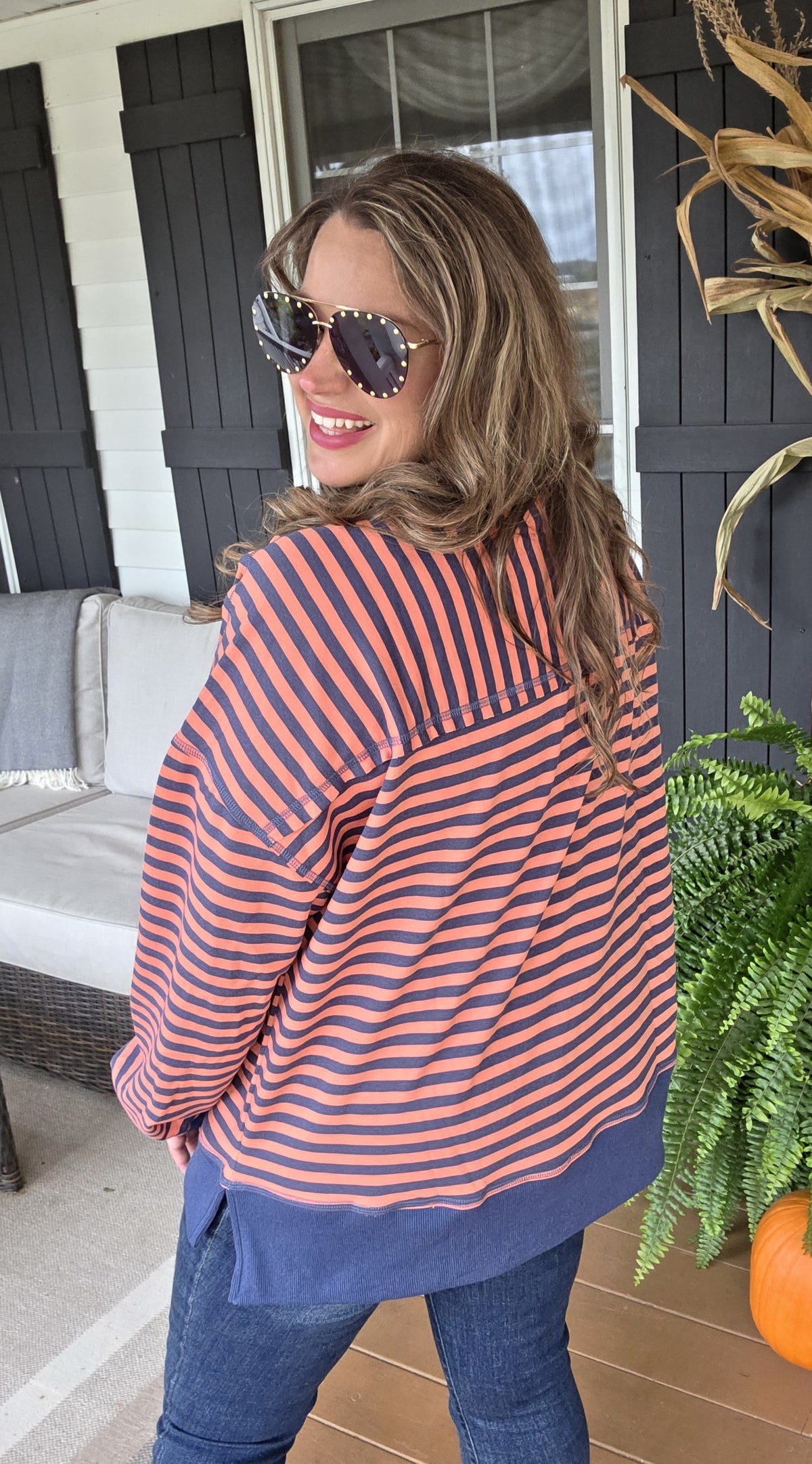 CORAL/NAVY STRIPED OVERSIZED KNIT TOP
