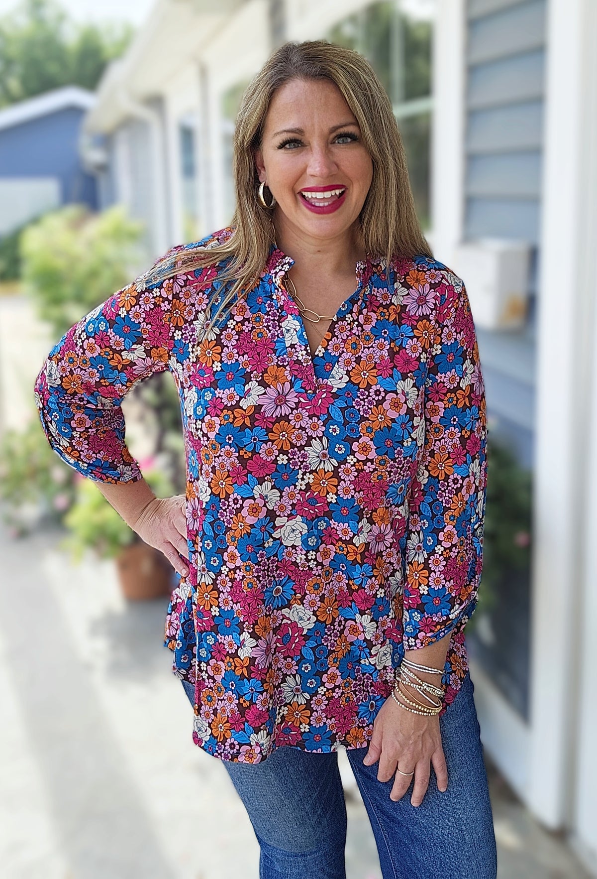 DEAR SCARLETT CHOCOLATE/MULTI FLORAL LIZZY TOP