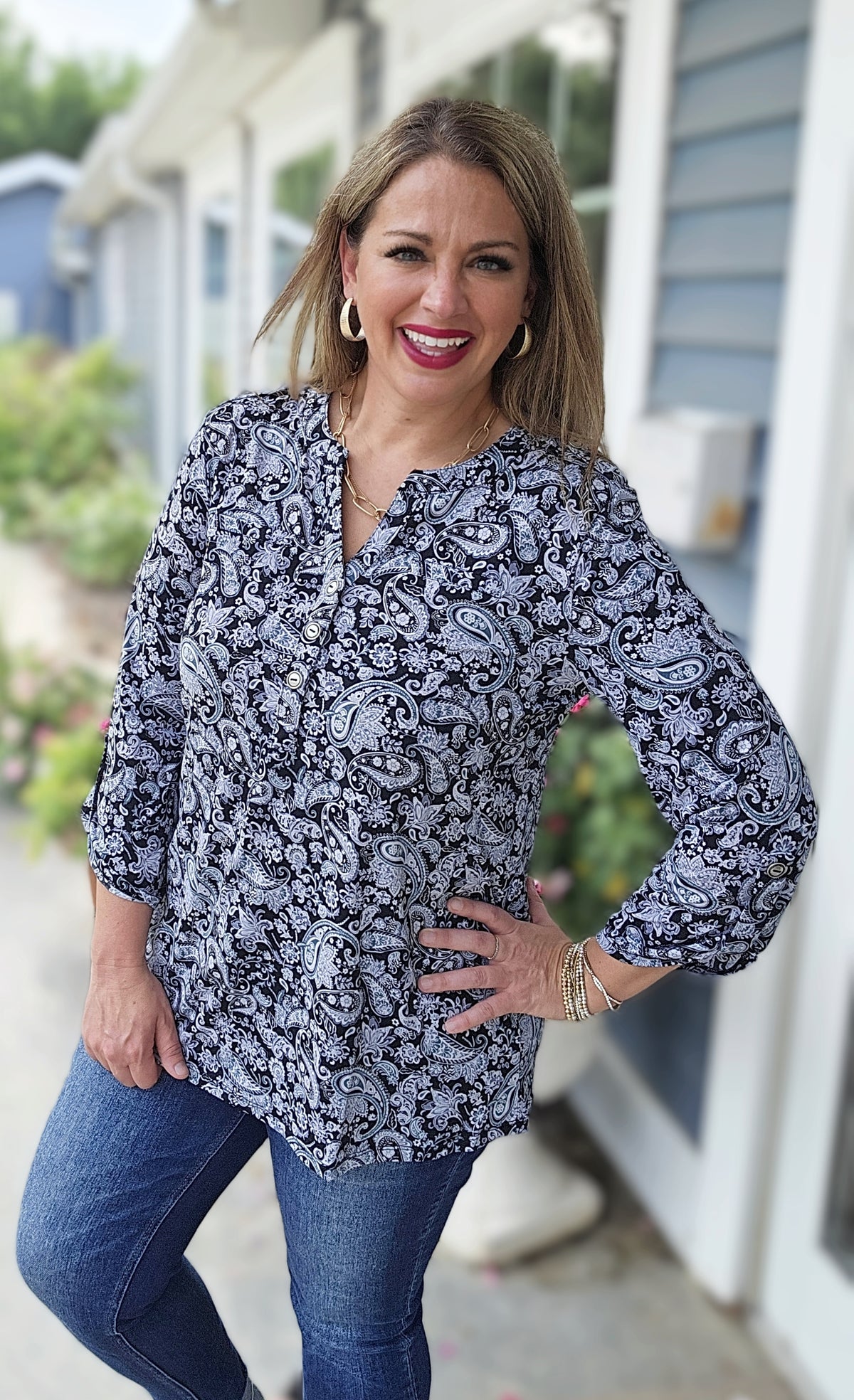 DEAR SCARLETT BLACK/GREY PAISLEY PRINT LUXE LIZZY TOP