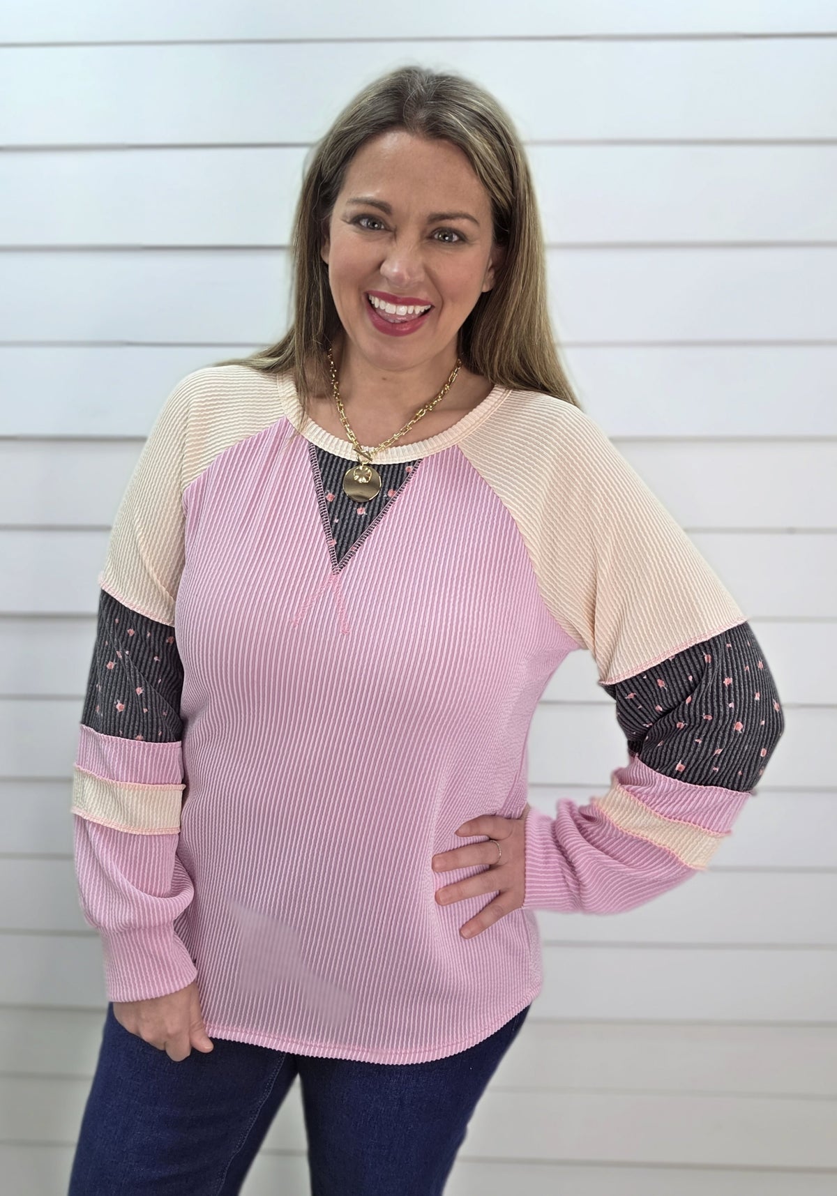PINK RAISED RIBBED COLORBLOCK/FLORAL SLEEVE KNIT TOP