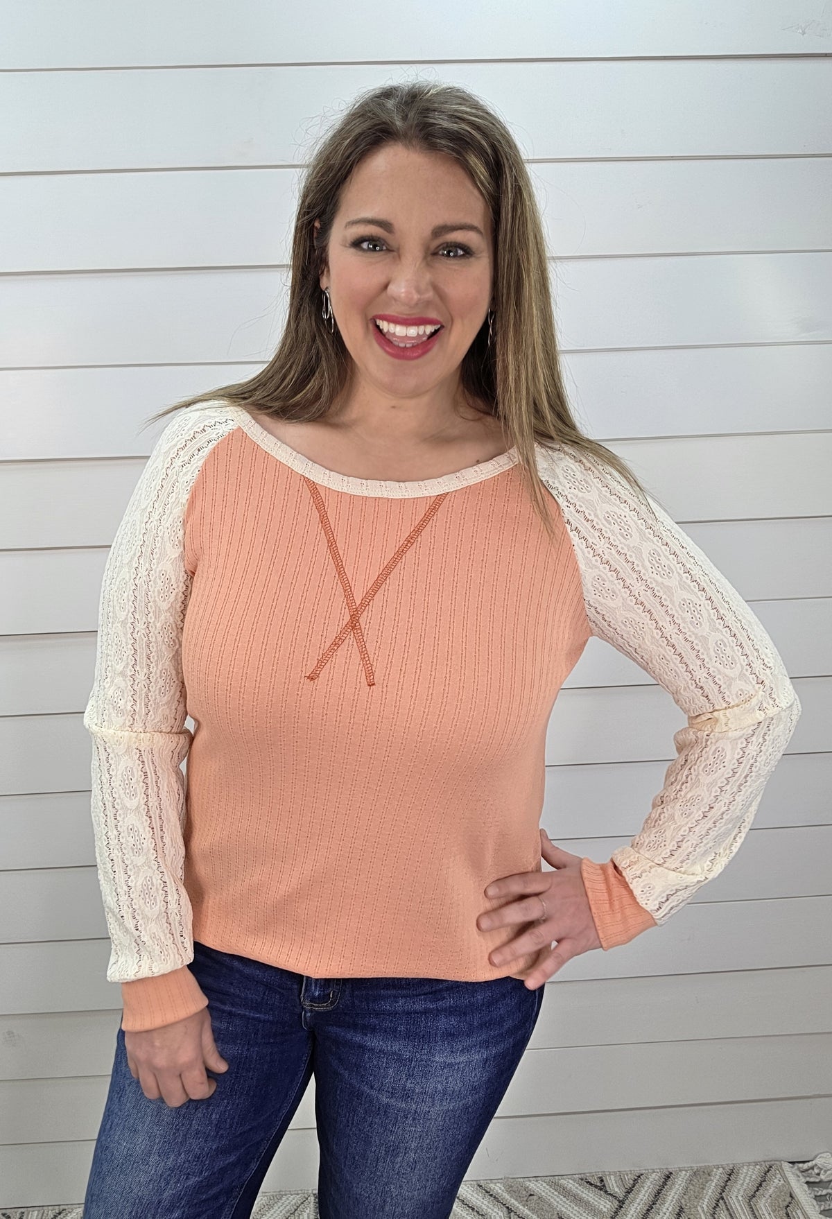 CORAL KNIT LACE SLEEVE TOP