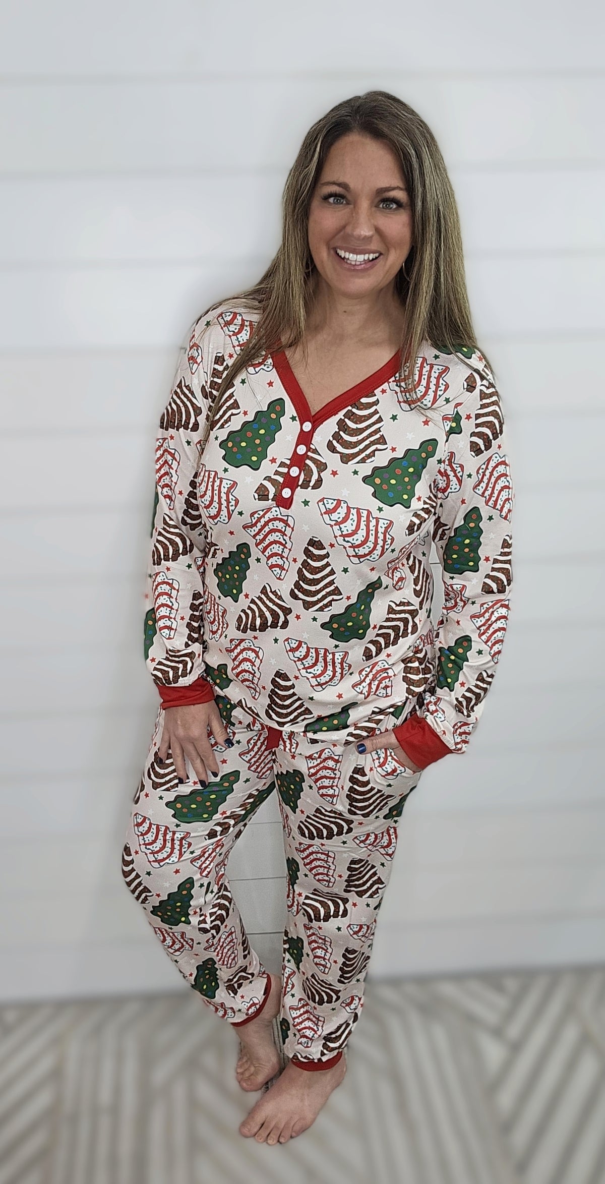 LONG SLEEVE HOLIDAY JOGGER PJ SET - 2 PRINTS