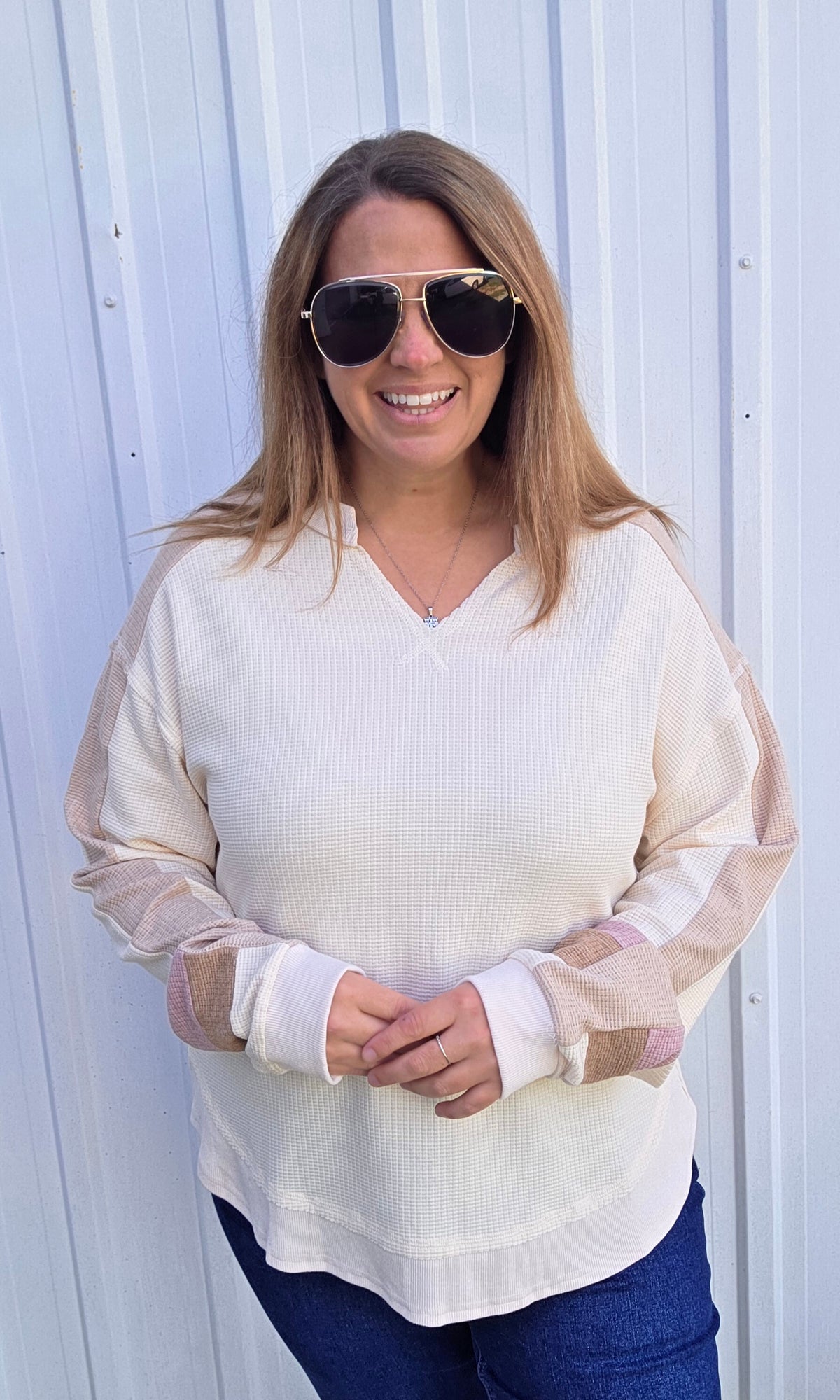 Natural Waffle Texture V Neck Knit top w/ Color Block Sleeves