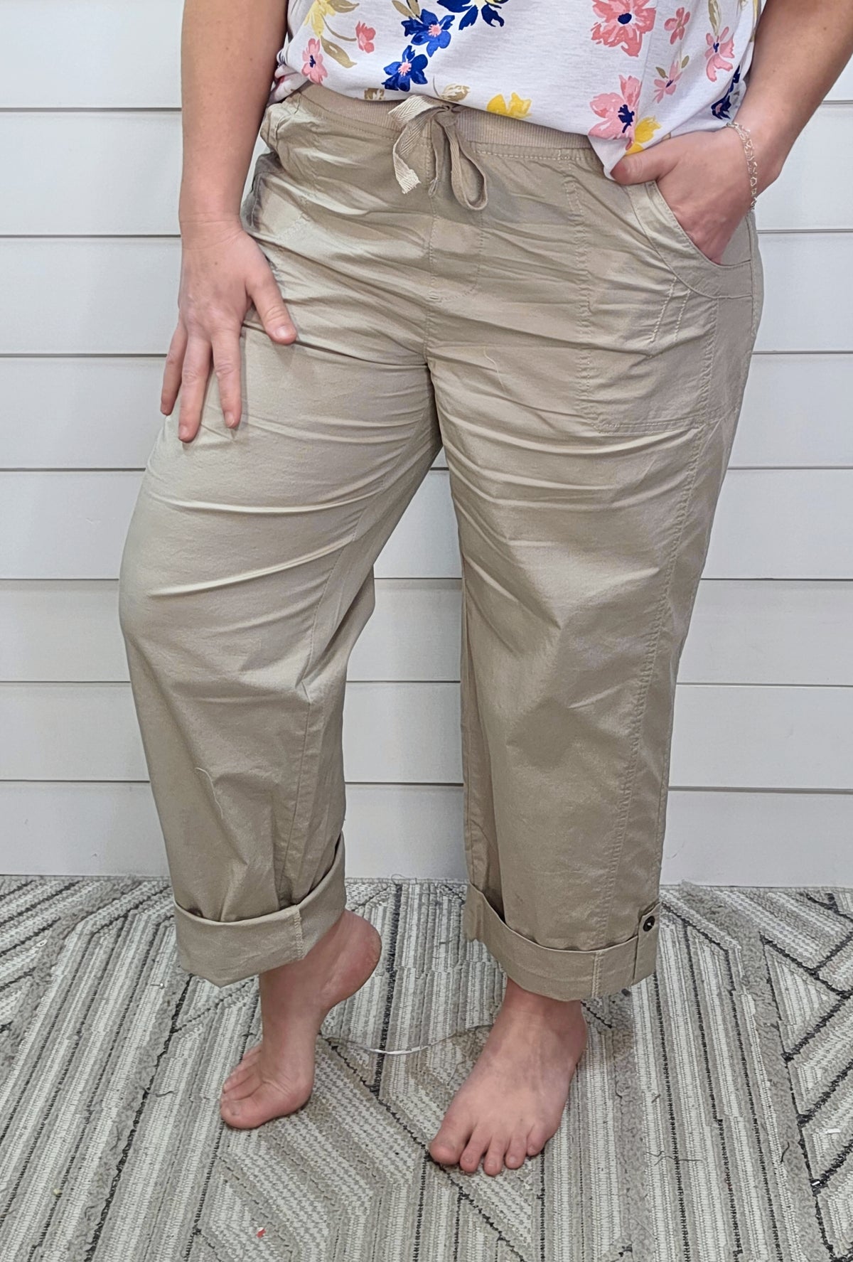 KHAKI PULLON LOOSE FIT PANT
