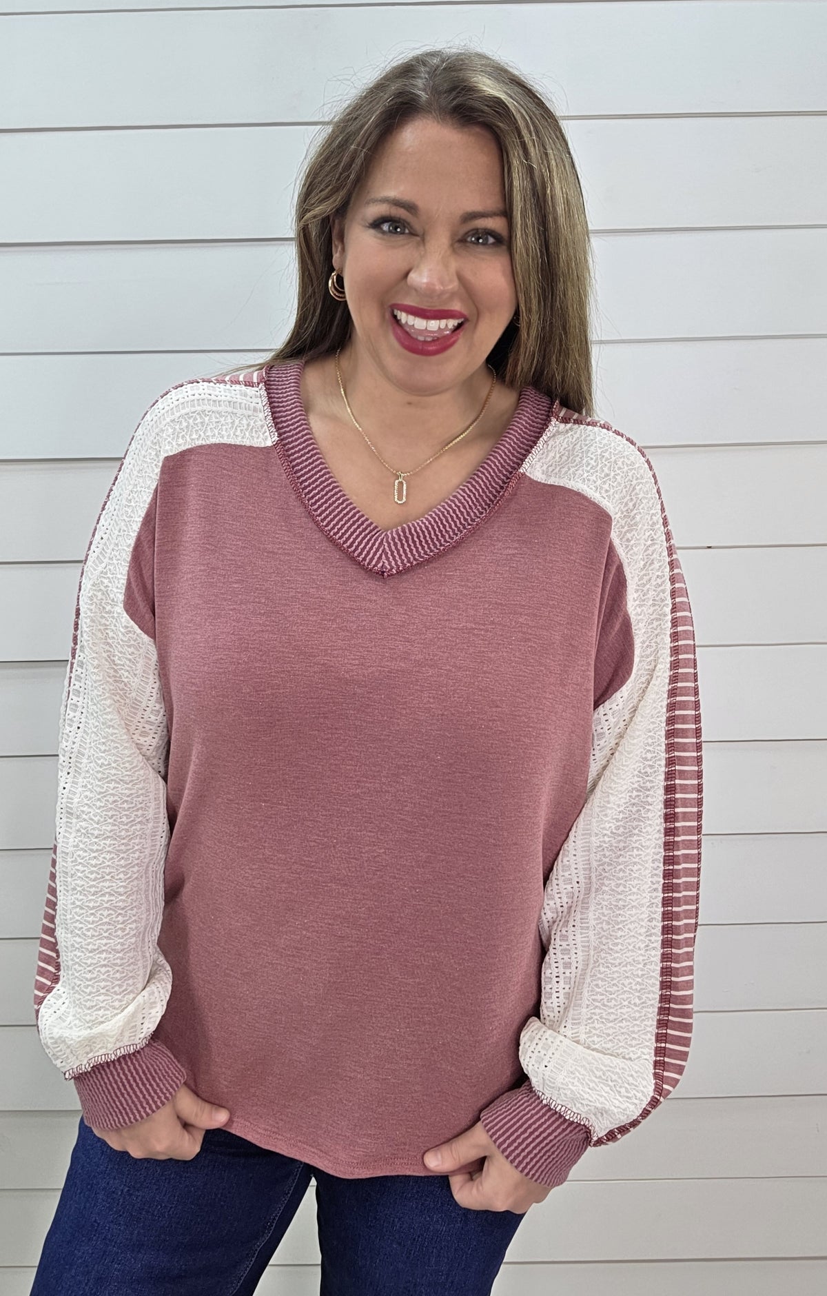 MAUVE FRENCH TERRY LACE/STRIPED CONTRAST SLEEVE TOP