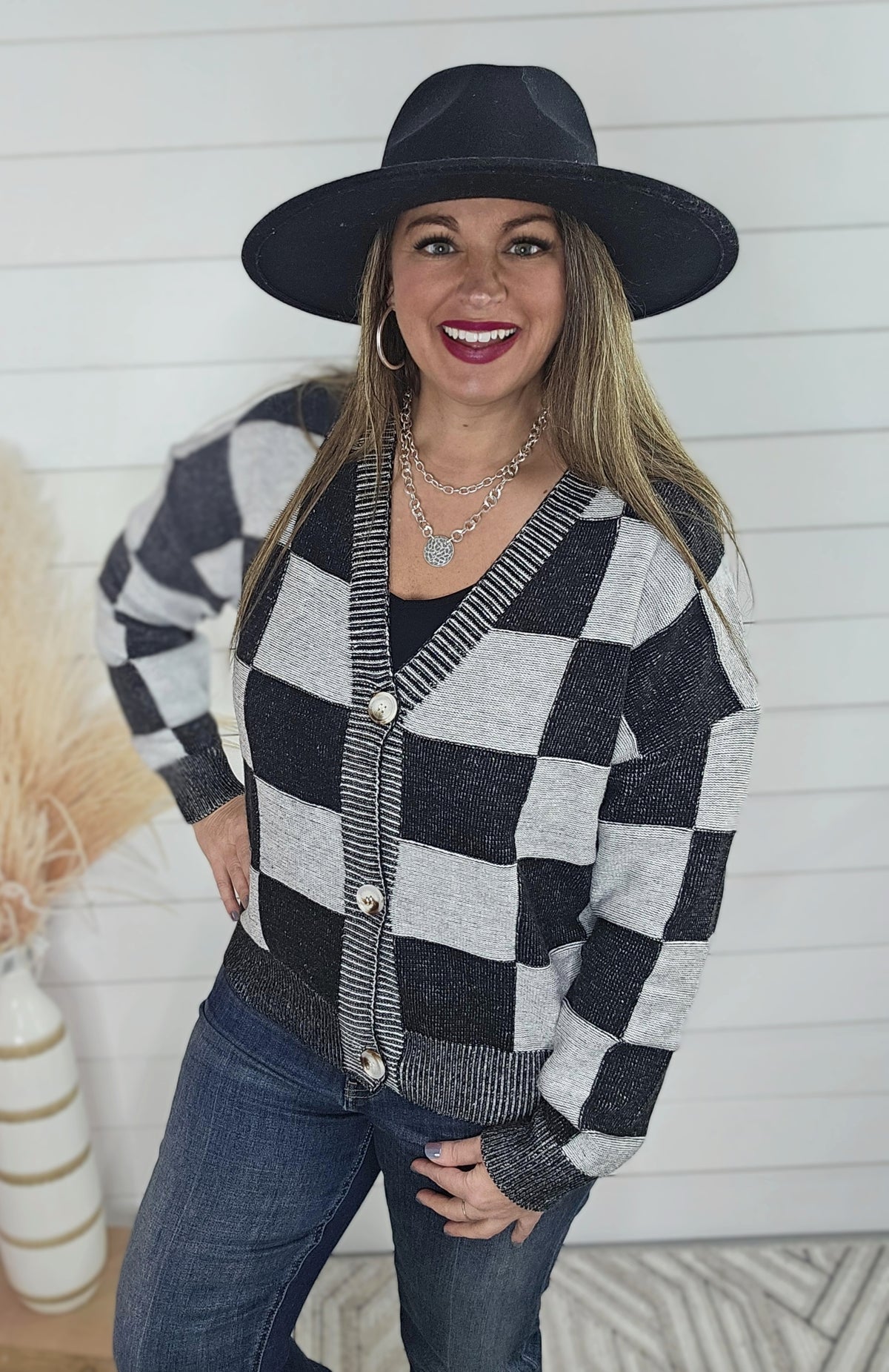 BLACK CHECKERED BUTTON CARDIGAN/SWEATER