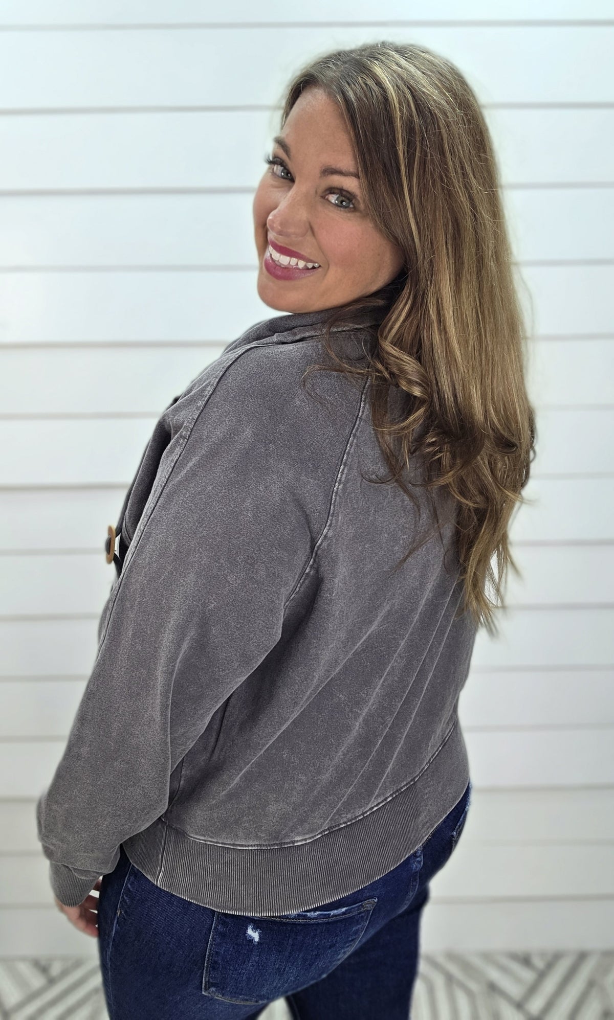 WASHED GREY QUARTER ZIP PULLOVER