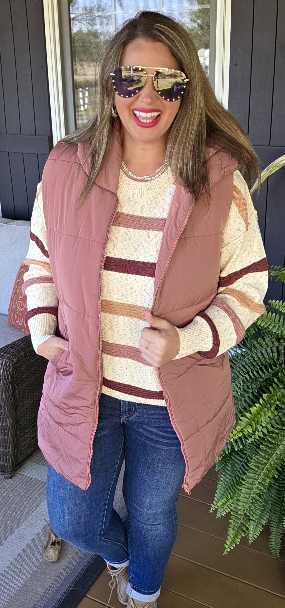 MARSALA HOODED PUFFER VEST