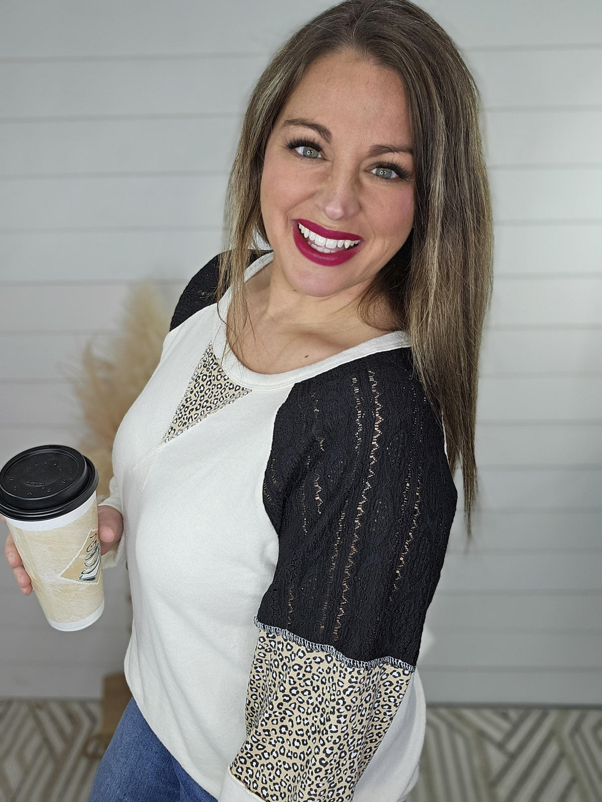 CREAM/ BLACK LACE/ANIMAL COLORBLOCK BRUSHED KNIT TOP