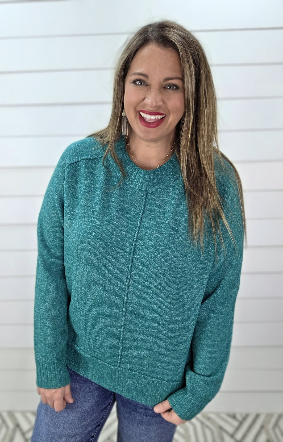 DARK JADE CENTER SEAM KNIT SWEATER