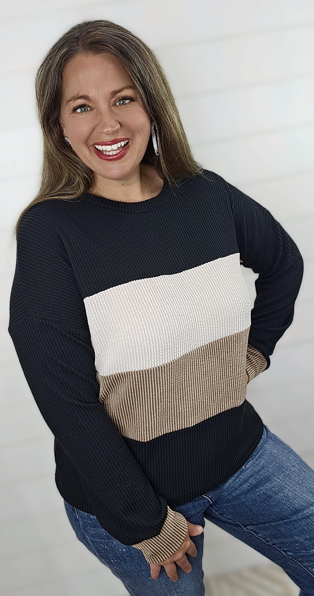 BLACK/TAUPE RAISED RIBBED COLORBLOCK TOP