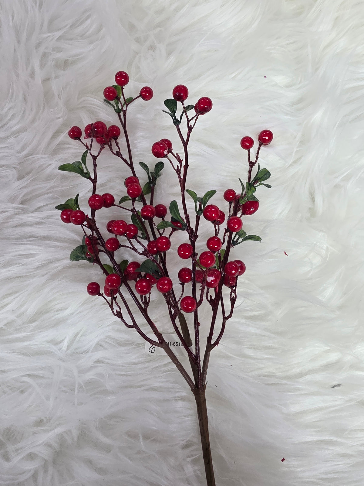 grhse - SMALL RED SHINY BERRY PICK