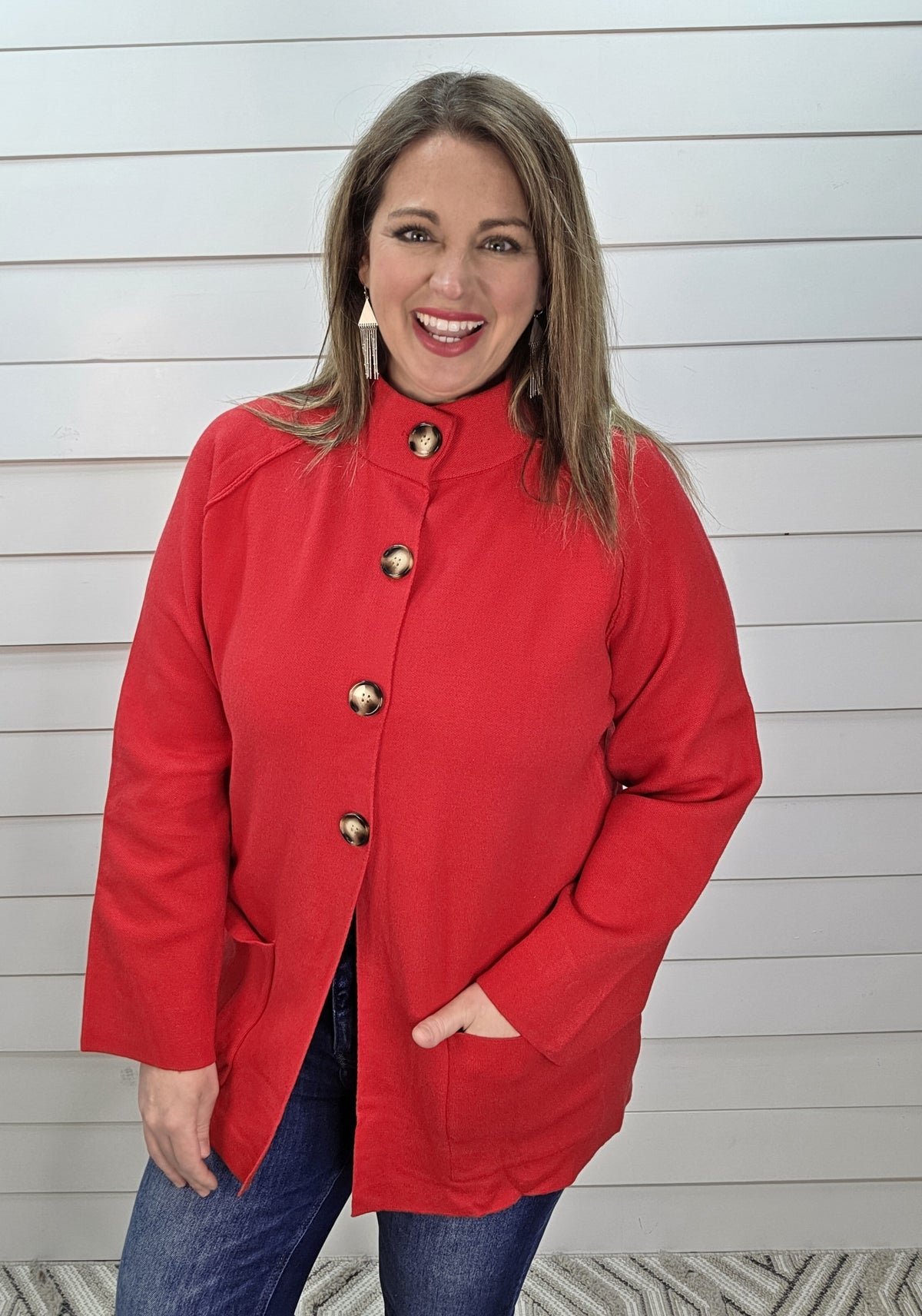 RED COLLARED BUTTON FRONT WRAPPED CARDIGAN/SWEATER