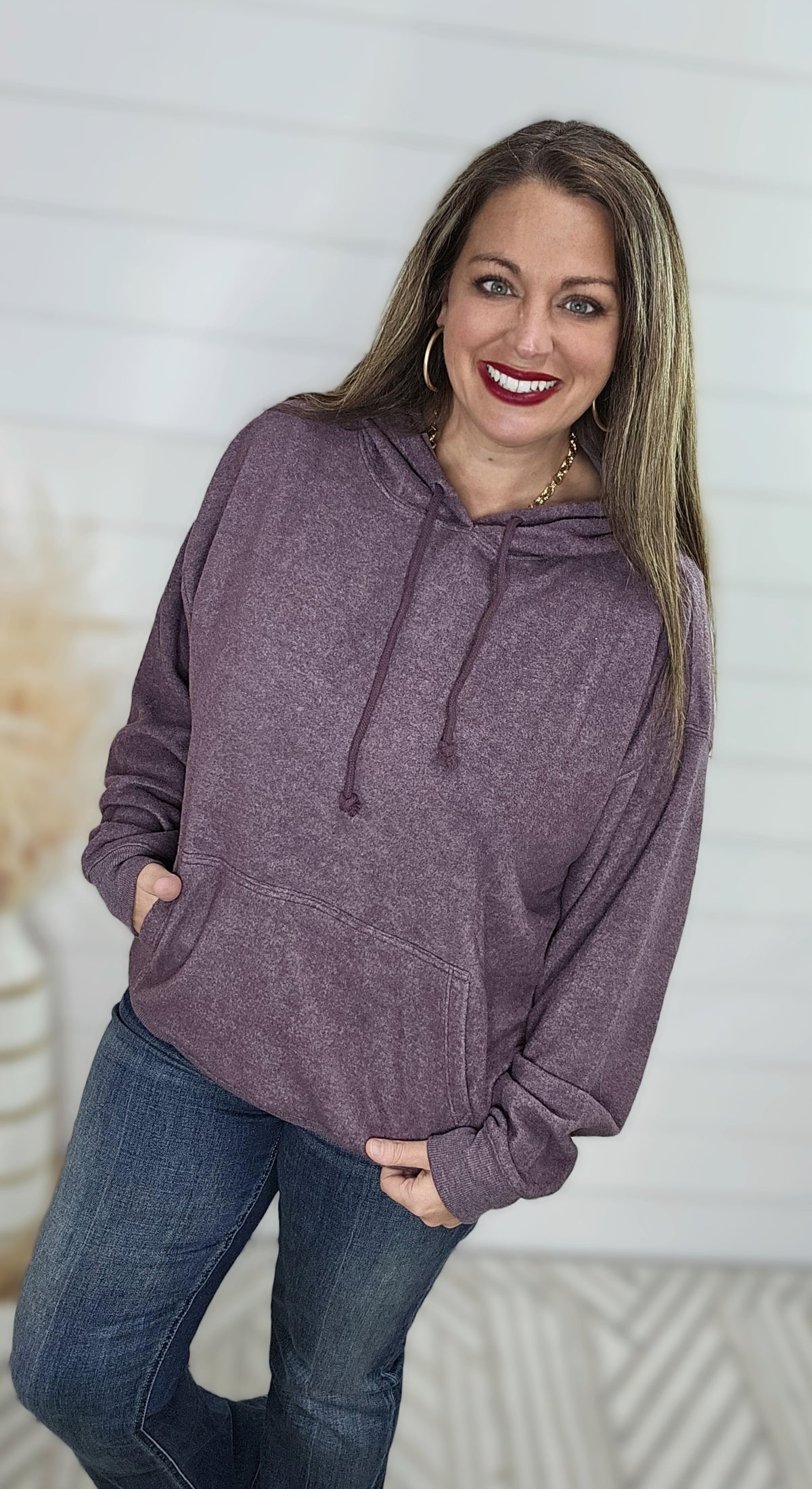 DARK PLUM BRUSHED SOFT KNIT HOODED PULLOVER