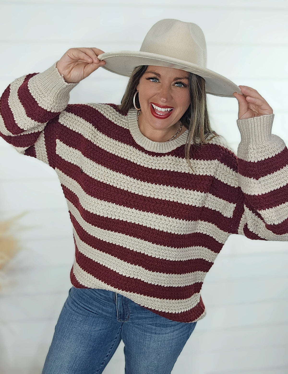 BURGUNDY/CREAM STRIPED KNIT SWEATER