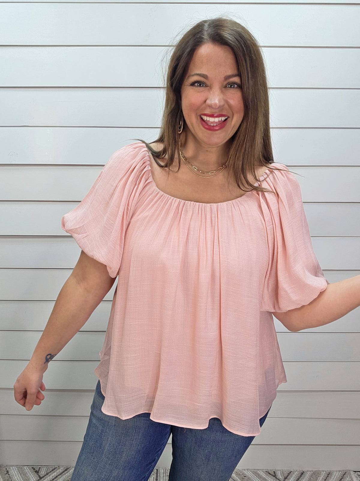 BLUSH FLOWY SCOOP NECK WOVEN TOP