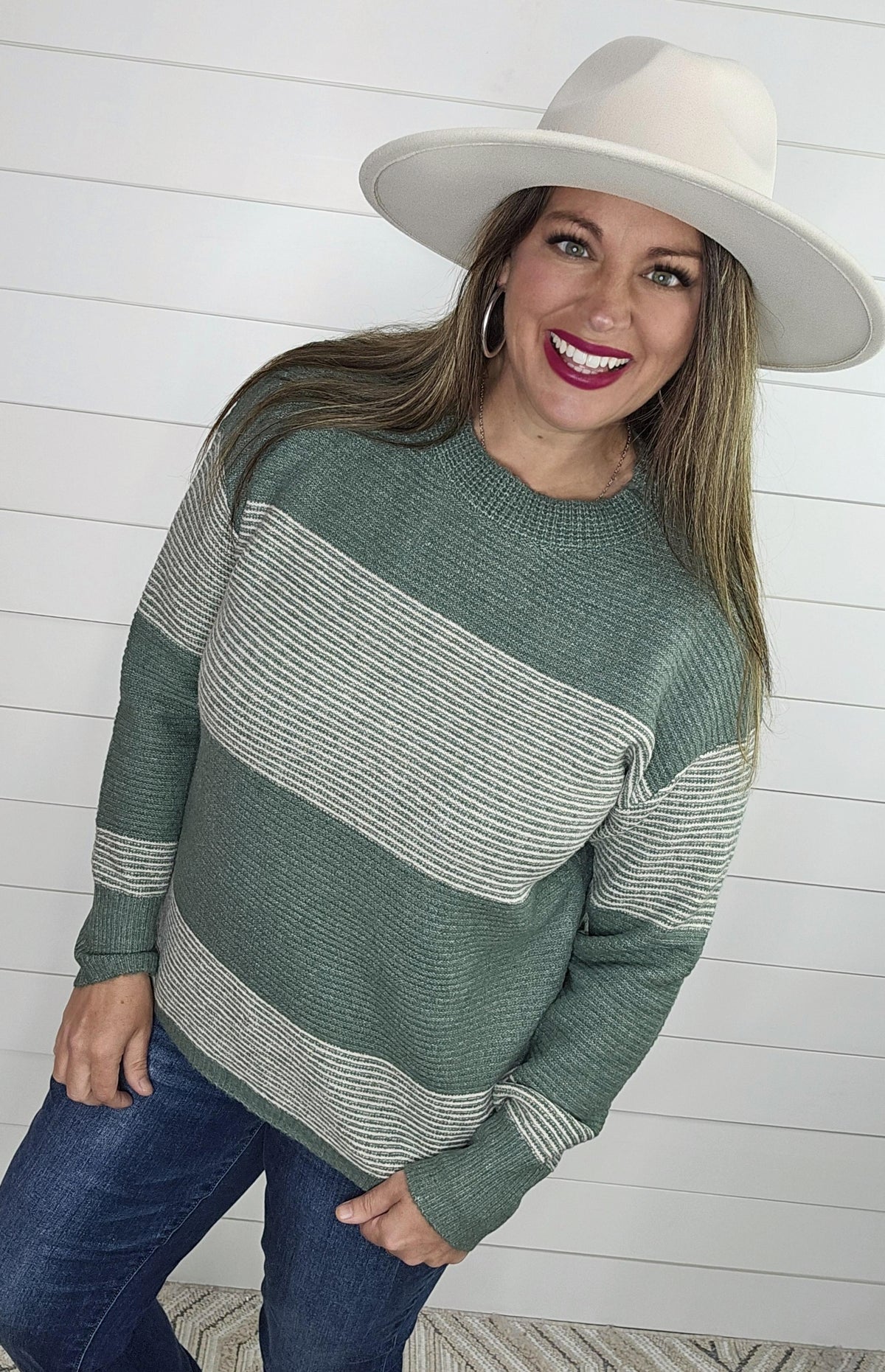 KALE SOFT RIBBED COLORBLOCK SWEATER