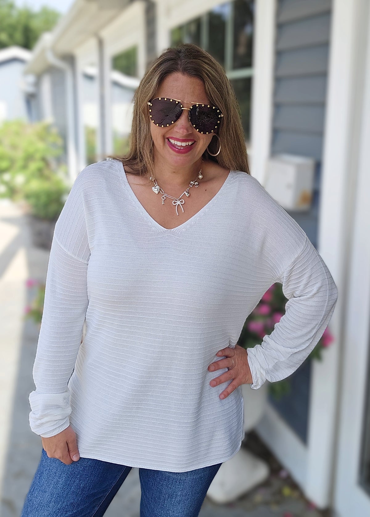 IVORY TEXTURED STRIPE V NECK PULLOVER SWEATER