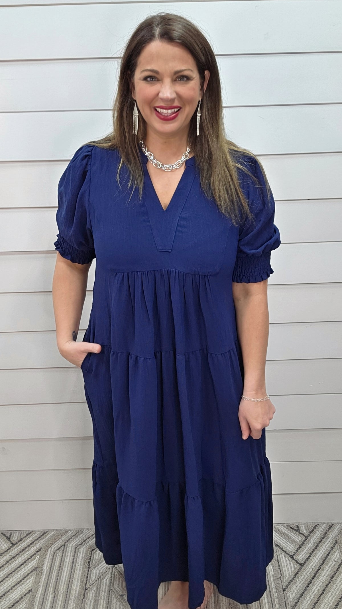 NAVY SOLID V NECK MIDI TIERED DRESS W/ SMOCKED SLEEVE