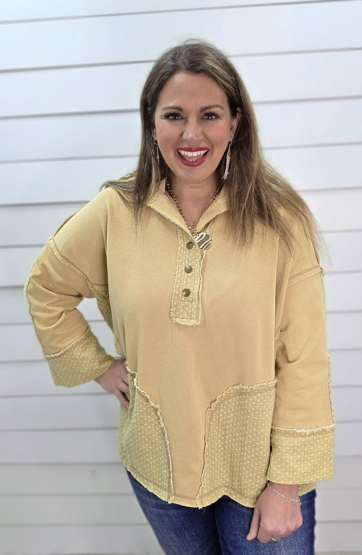 HONEY OVERSIZED POLKA DOT MINERAL WASH QUARTER SNAP W/ SIDE POCKETS