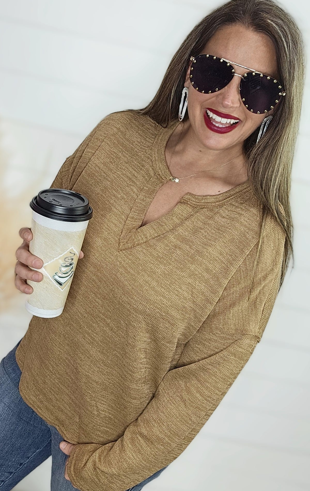 ALMOND V NECK KNIT TEXTURED TOP