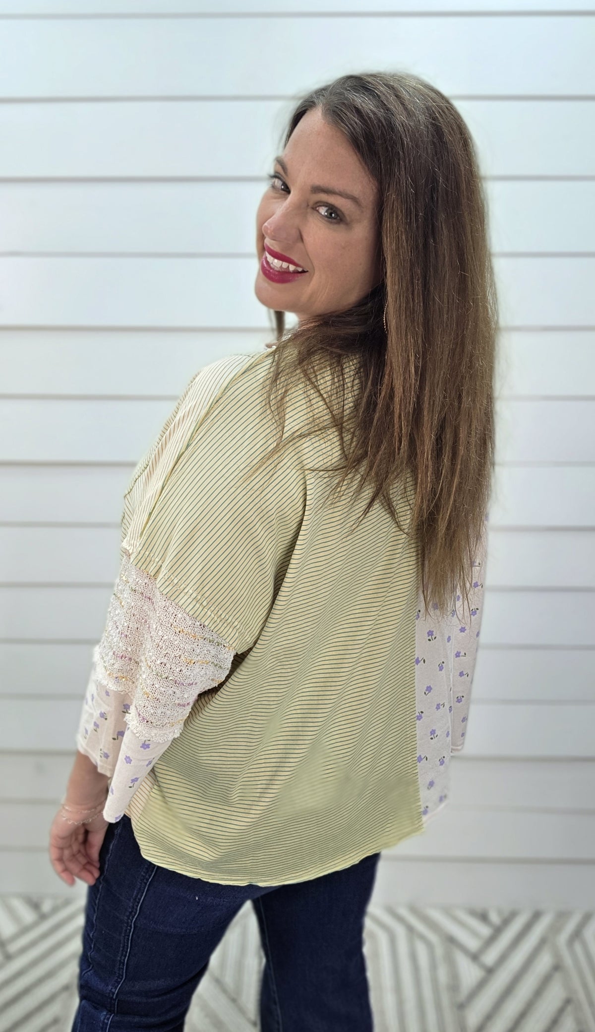 STRIPED/FLORAL OVERSIZED HALF SLEEVE KNIT TOP