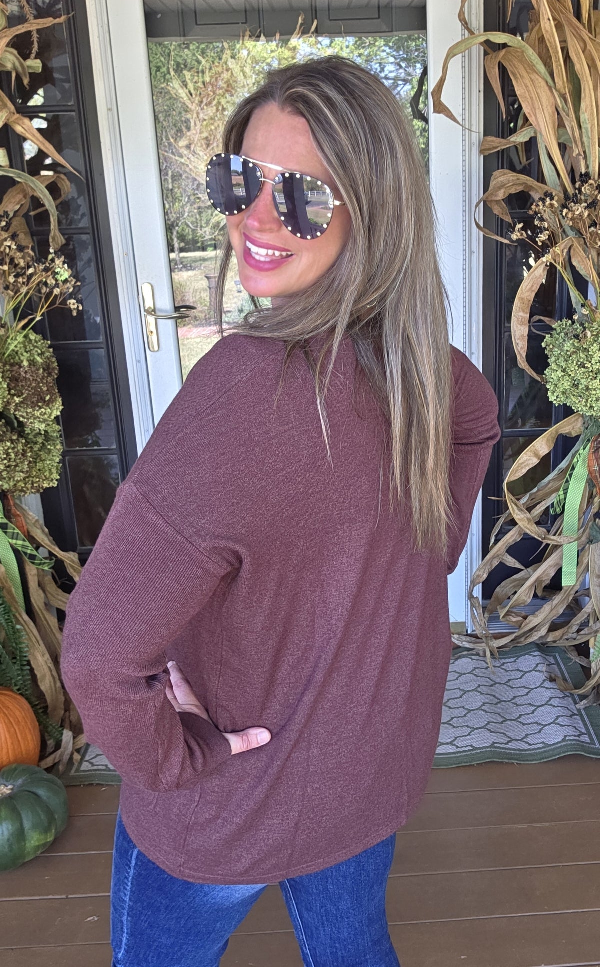 BROWN TWO POCKET TUNIC SWEATER